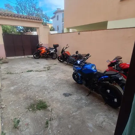 Sa Marina Bed & Breakfast 3*